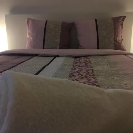 Apartment Le Vauban - 2 Chambres, Salon, Cuisine Equipee, Parking Et Wifi Gratuit *